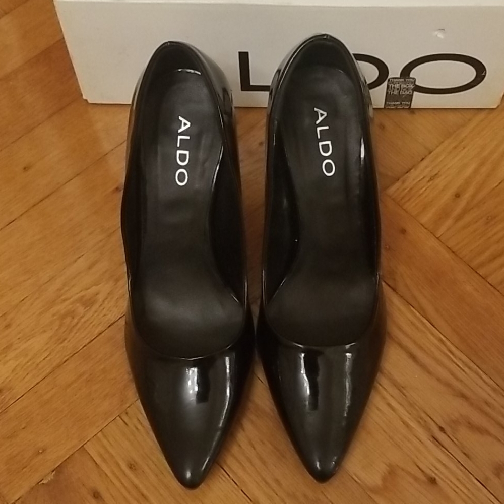Shoes - Picture 3 of 3